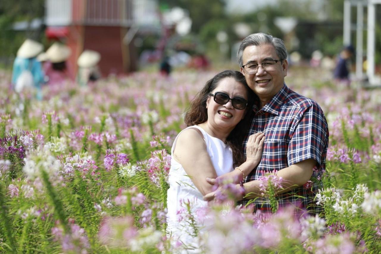 Sadec Farmstay - Khu Du LịCh Hoa KiẻNg Sa DéC Ap Khanh Nghia Eksteriør billede